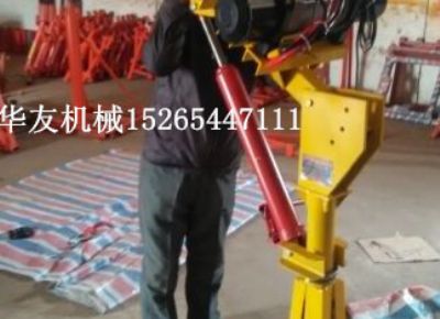 點(diǎn)擊查看詳細(xì)信息<br>標(biāo)題：山東小吊機(jī) 濰坊小吊機(jī) 山東吊運(yùn)機(jī) 濰坊吊運(yùn)機(jī) 閱讀次數(shù)：12202
